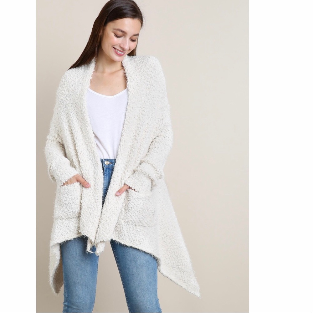 Cozy popcorn knit pocket cardigan Off White